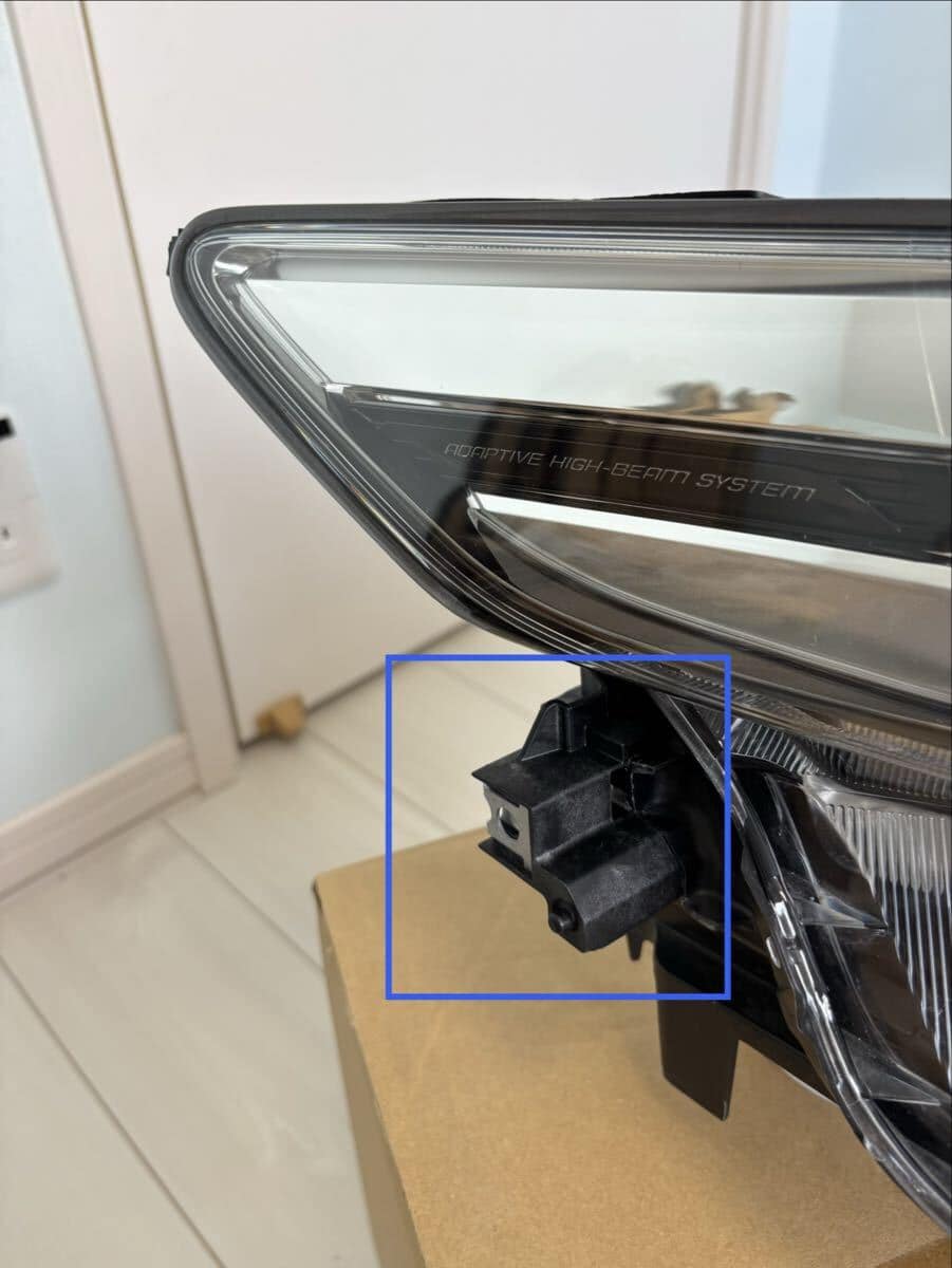 Used]Harrier ZSU60/ZSU65/AVU65 60 system Late Model Toyota Genuine