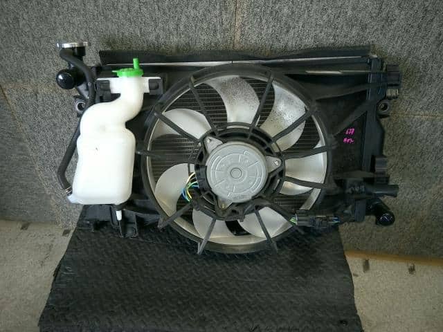 [Used]Radiator SUZUKI Carry 2016 EBD-DA16T 1770082M00 - BE FORWARD Auto ...