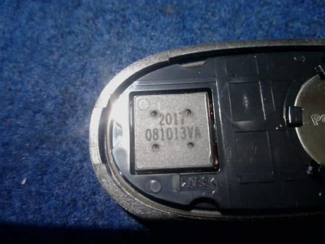 [Used]Keyless Entry Remote Control Key SUZUKI Wagon R 2009 CBA-MH23S ...