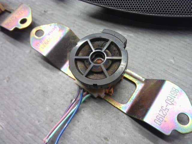 [Used]Speaker TOYOTA Vitz 2003 UA-NCP15 - BE FORWARD Auto Parts
