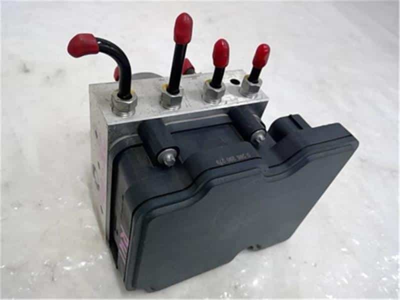 [Used]ABS Control Module HONDA Vezel 2019 DBA-RU1 - BE FORWARD Auto Parts