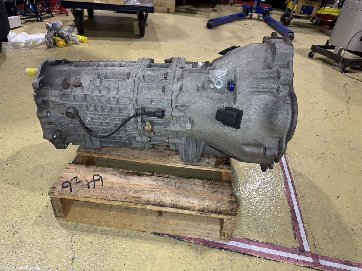 [Used]Rare BNR34 Genuine Getrag the sixth speed Transmission R34 GT-R ...