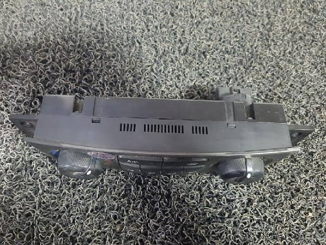 [Used]A/C & Heater Control panel Ssangyong Rexton 2002 6870008010 - BE ...