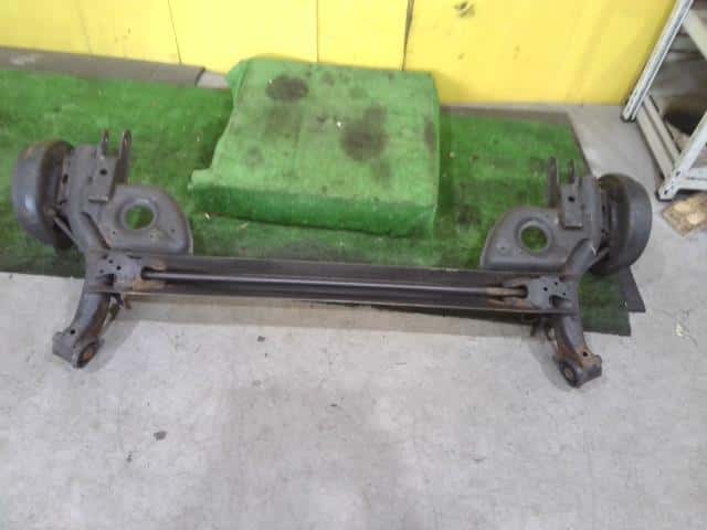 [Used]Rear Axle Beam Assembly NISSAN Note 2014 DBA-NE12 555013VE1B - BE ...