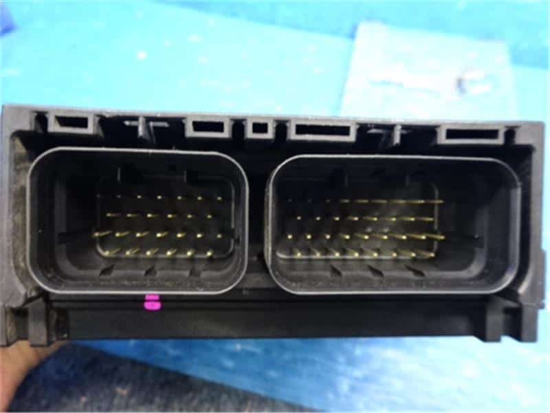 Used]Suzuki Genuine Carry DA63T Engine Control Unit / ECU 33920