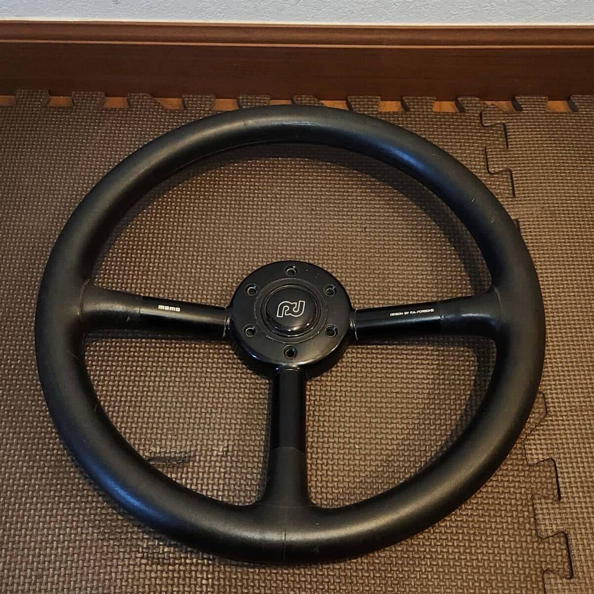 Used][PORSCHE DESIGN Genuine] Throw away peach MOMO steering 911 