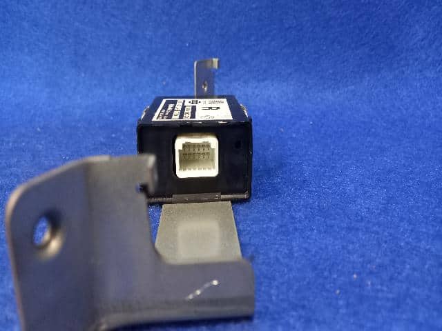 [Used]ABS Control Module Infiniti G35 2008 28500-JK00B - BE FORWARD ...