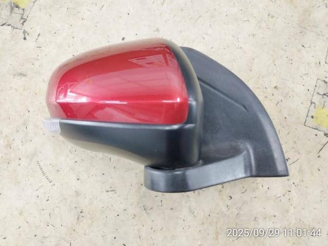 [Used]Right Side Mirror TOYOTA Raize 2019 5BA-A200A 87910B1490 - BE ...