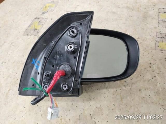 [Used]Right Side Mirror TOYOTA Raize 2019 5BA-A200A 87910B1490 - BE ...