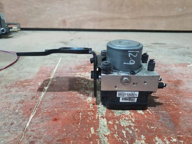 [Used]ABS Control Module HYUNDAI 2020 58900-K2500 - BE FORWARD Auto Parts