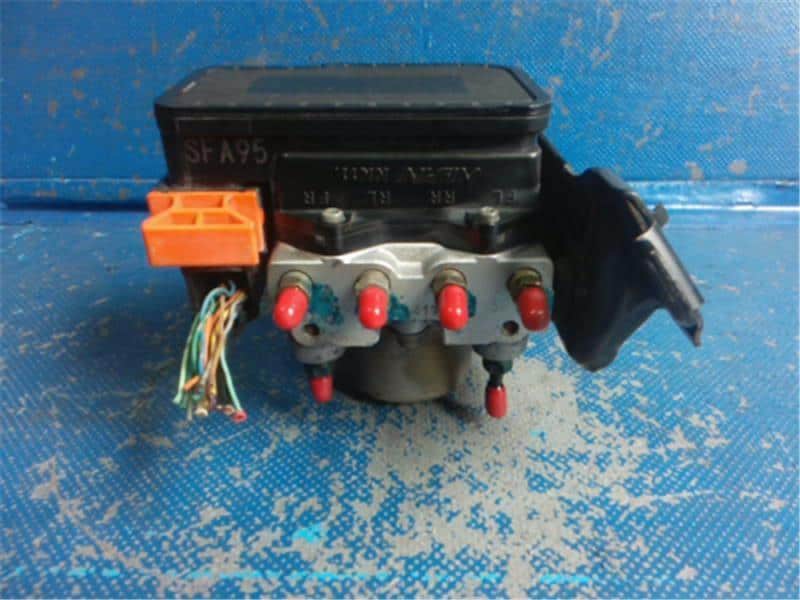 [Used]ABS Control Module HONDA Life 2005 CBA-JB5 57110SFA951 - BE ...