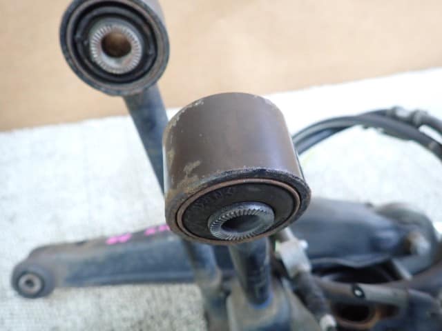 [Used]Rear Right Knuckle Hub Assembly TOYOTA Mark X 2008 DBA-GRX121 ...
