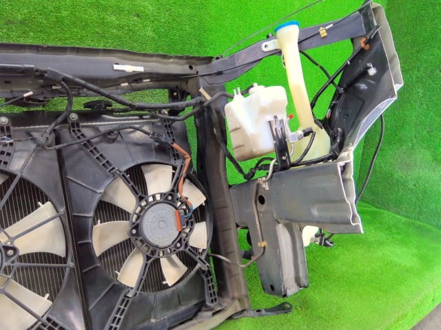 [Used]Radiator Core Support HONDA Step Wagon 2010 DBA-RK5 60400SZW300ZZ ...