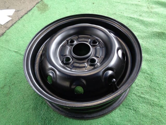 [Used]Wheel SUZUKI Every 2002 LE-DA62V 4321079A2009L - BE FORWARD Auto ...