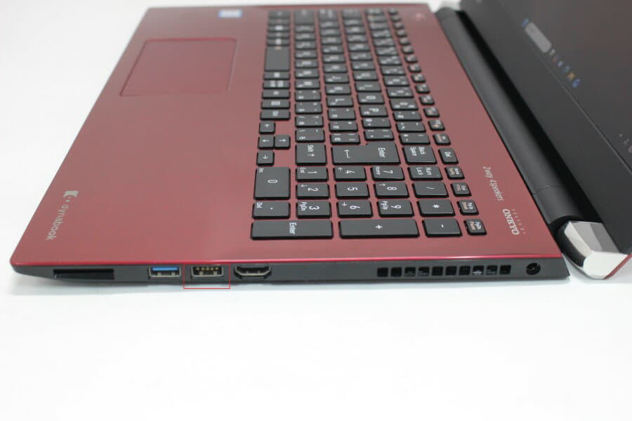 Used]15.6 inches TOSHIBA dynabook T75GR Blu-ray Windows11 high 
