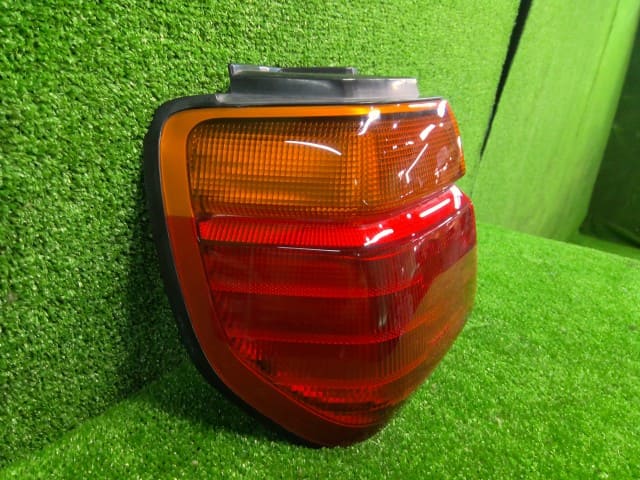 [Used]Left Tail Light NISSAN Stagea 1998 E-WGNC34 265550V026 - BE ...