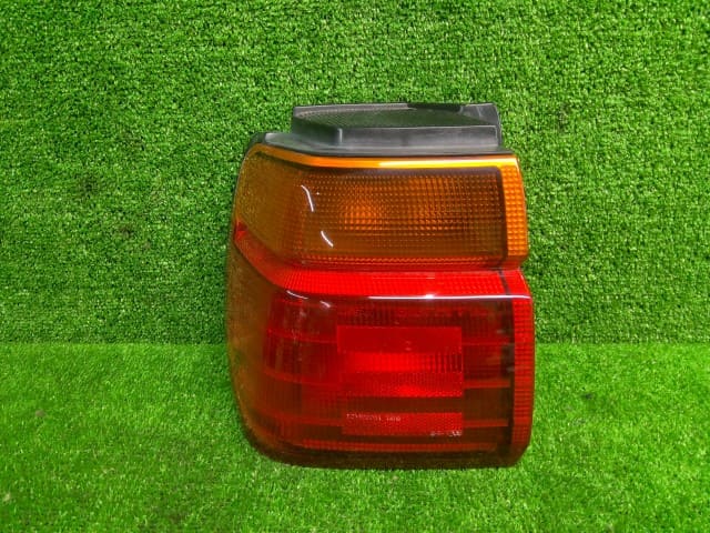 [Used]Left Tail Light NISSAN Stagea 1998 E-WGNC34 265550V026 - BE ...