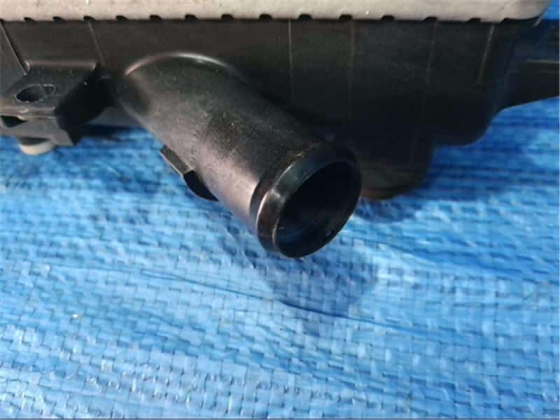 [Used]Radiator NISSAN Note 2013 DBA-E12 214101HJ0A - BE FORWARD Auto Parts