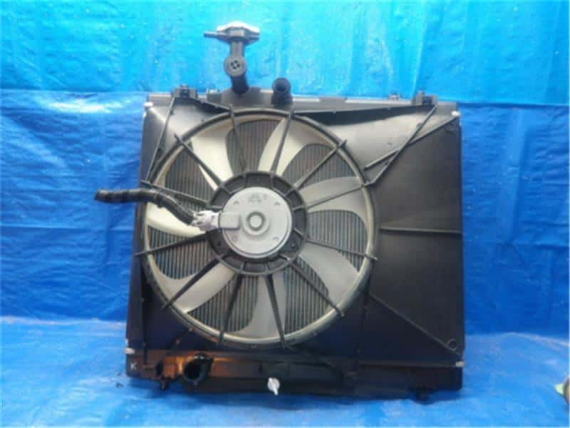 [Used]Radiator SUZUKI Swift 2015 DBA-ZC72S 1770061P00 - BE FORWARD Auto ...