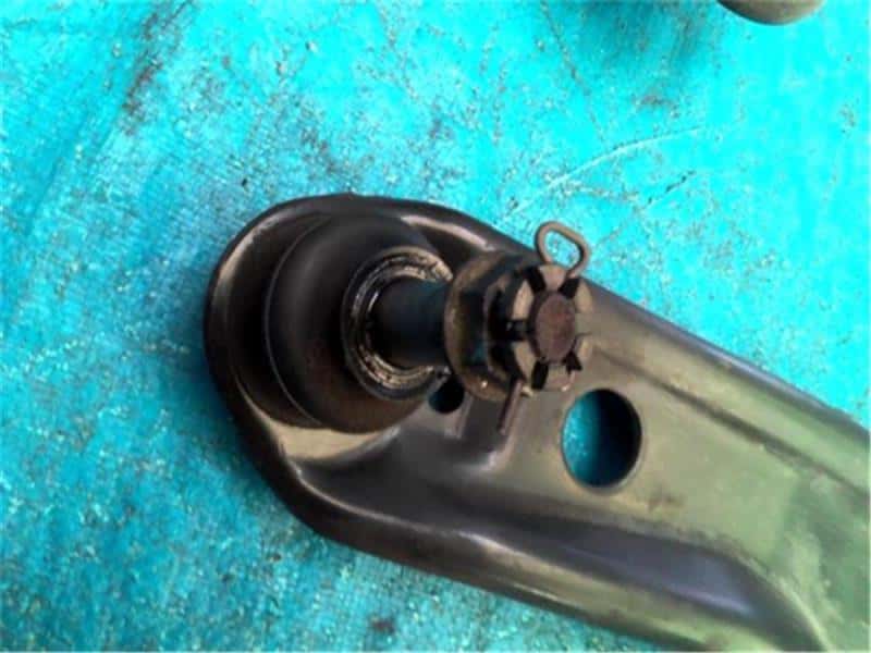 [Used]Front Left Lower Control Arm TOYOTA Ractis 2011 DBA-NCP120 - BE ...