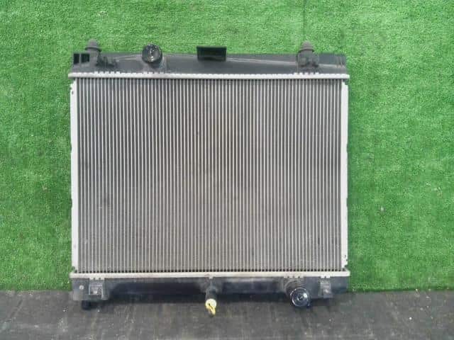 [Used]Radiator TOYOTA Probox 2016 DBE-NCP165V 1640021270 - BE FORWARD ...