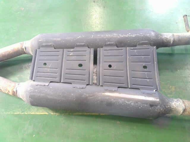 [Used]Exhaust Center Muffler NISSAN Fuga 2016 DBA-KNY51 203001MZ0B - BE ...