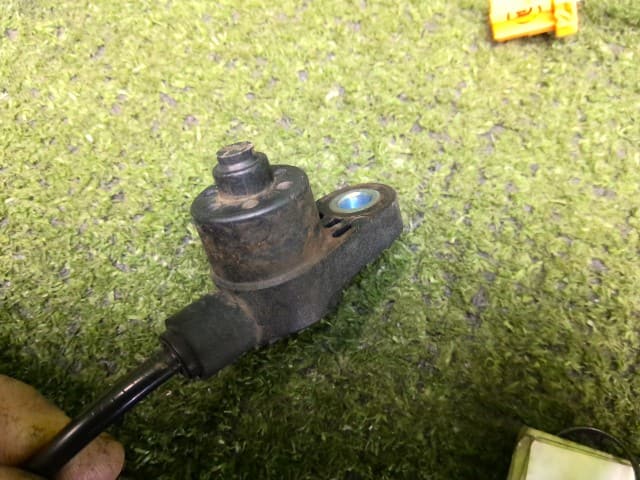 [Used]ABS Sensor HONDA S2000 2001 LA-AP1 57475S2A003 - BE FORWARD Auto ...
