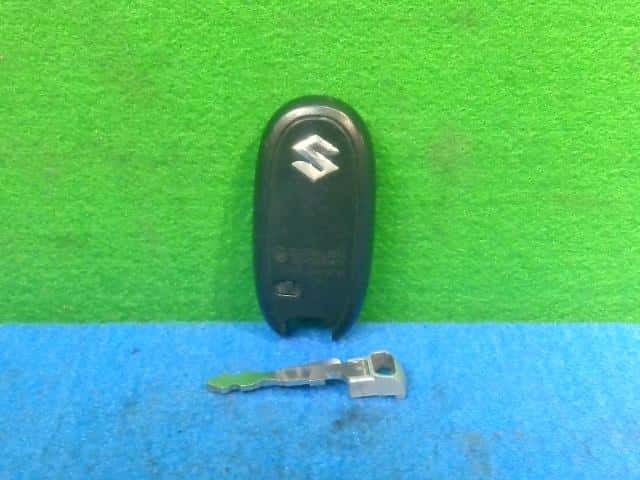 [Used]Keyless Entry Remote Control Key SUZUKI Wagon R 2009 CBA-MH23S ...