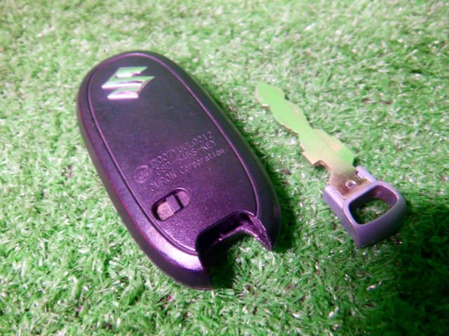 [Used]Keyless Entry Remote Control Key SUZUKI Wagon R 2009 DBA-MH23S ...