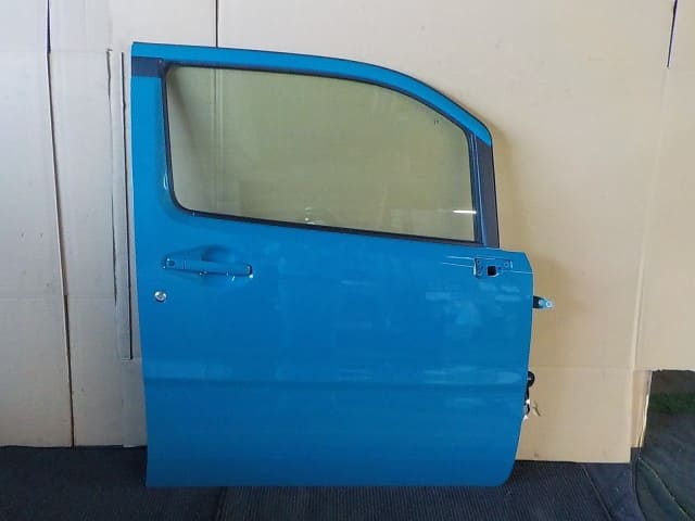 PA126099578_f9da7d.jpg
