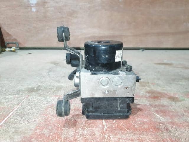 [Used]ABS Control Module HYUNDAI Genesis 2008 58920-3M300 - BE FORWARD ...