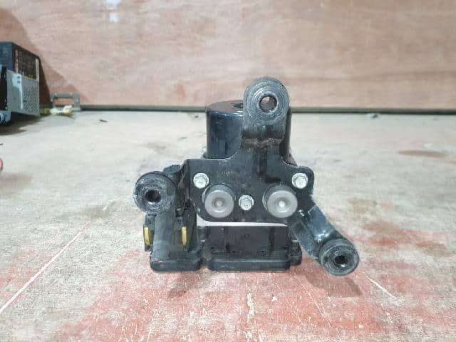 [Used]ABS Control Module HYUNDAI Genesis 2008 58920-3M300 - BE FORWARD ...