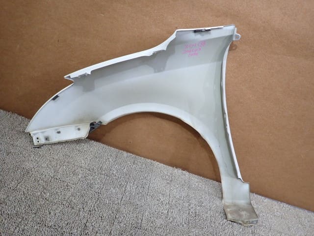 [Used]Right Fender Panel SUZUKI Swift 2010 CBA-ZC31S 5761173K10 - BE ...