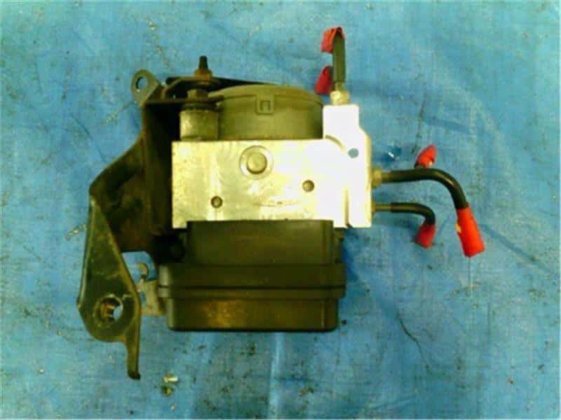 [Used]ABS Control Module TOYOTA Hiace Van 2010 CBF-TRH226S - BE FORWARD ...