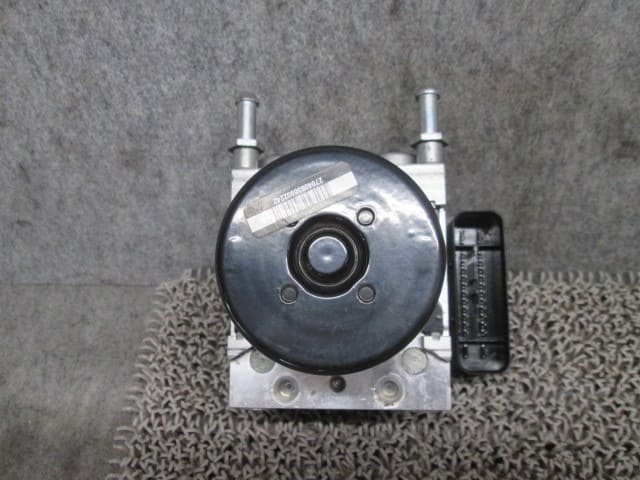[Used]ABS Actuator SUBARU Vx 2013 DAA-GPE 27596FJ210 - BE FORWARD Auto ...