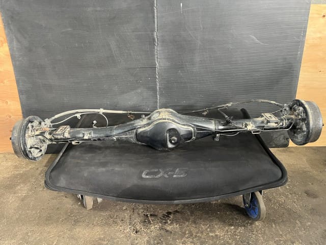 [Used]Rear Differential Housing Assembly SUZUKI Carry 2001 GD-DB52T ...