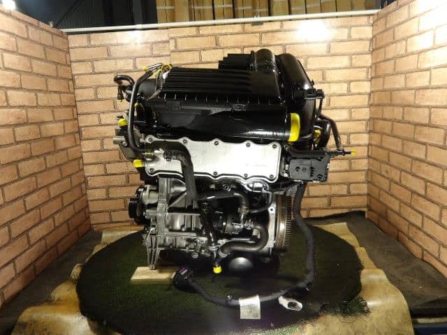 [Used]CHPA Engine VOLKSWAGEN Golf Variant 2014 DBA-AUCHP 04E100033B ...