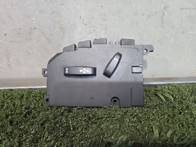 [Used]Other VOLVO V40 2017 31421351 - BE FORWARD Auto Parts