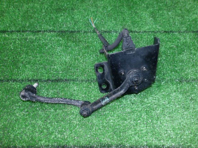 [Used]Air Suspension Level Sensor TOYOTA Corolla Axio 2008 DBA-NZE144 ...