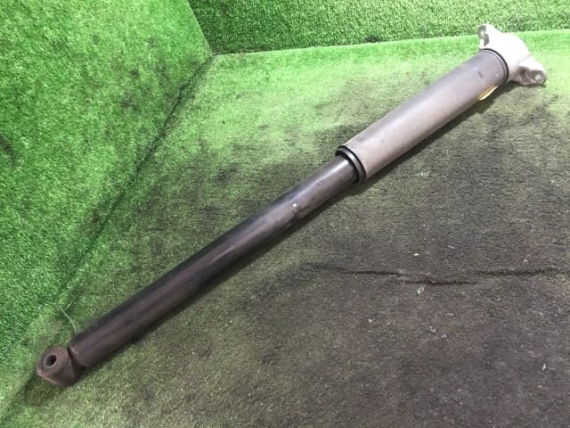 [Used]Rear Right Shock Absorber VOLVO Volvo 40 series 2013 DBA-MB4164T ...