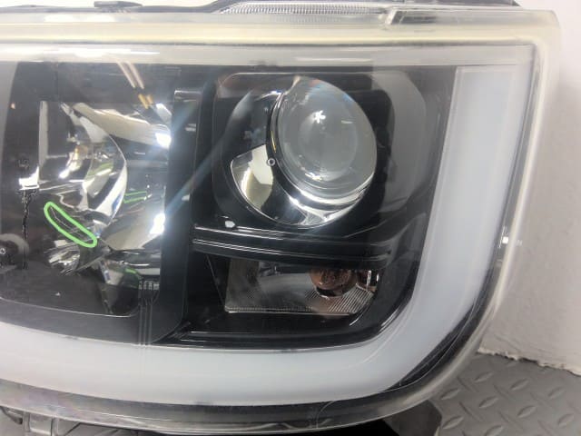 Used]Left Headlight DAIHATSU Wake 2015 DBA-LA710S 81170B2560 - BE