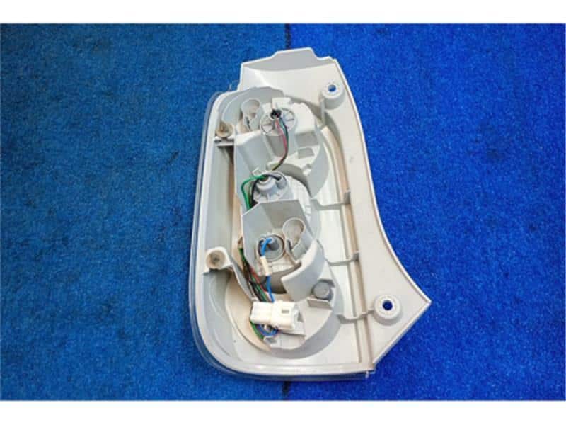 Used]Right Tail Light DAIHATSU Mira cocoa 2013 DBA-L675S