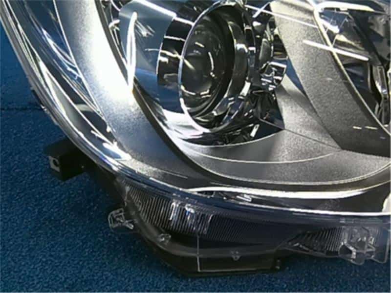 Used]Right Headlight TOYOTA Aqua 2016 DAA-NHP10 8111052K40 - BE