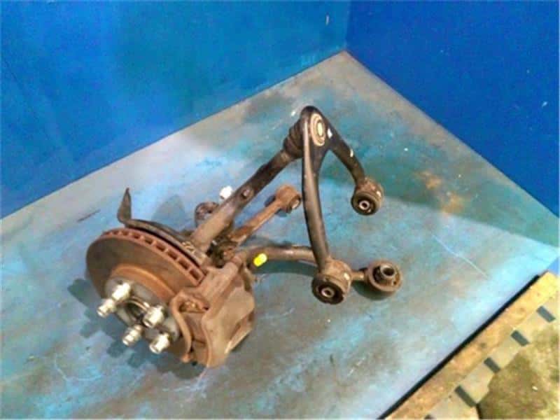 Used]Front Left Knuckle Hub Assembly TOYOTA Chaser 2000 GF-JZX100