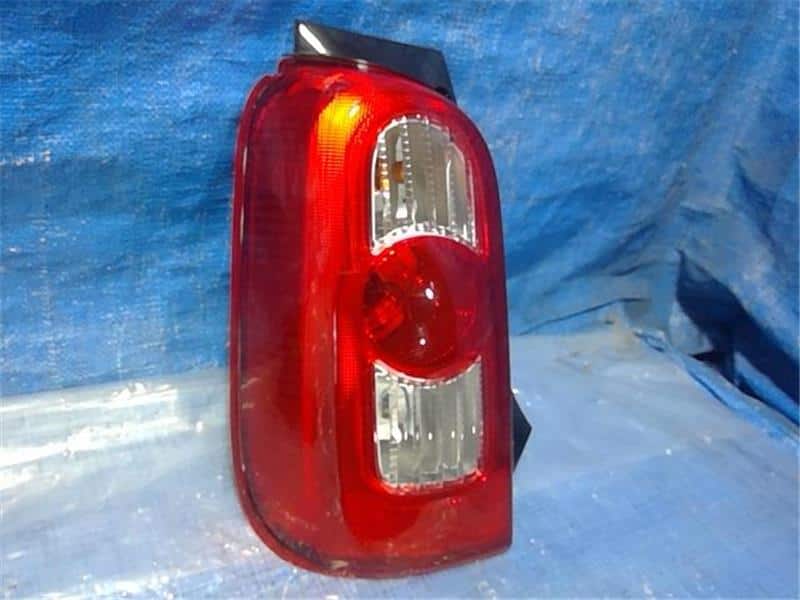Used]Left Tail Light DAIHATSU Mira cocoa 2012 DBA-L675S 81560B2300