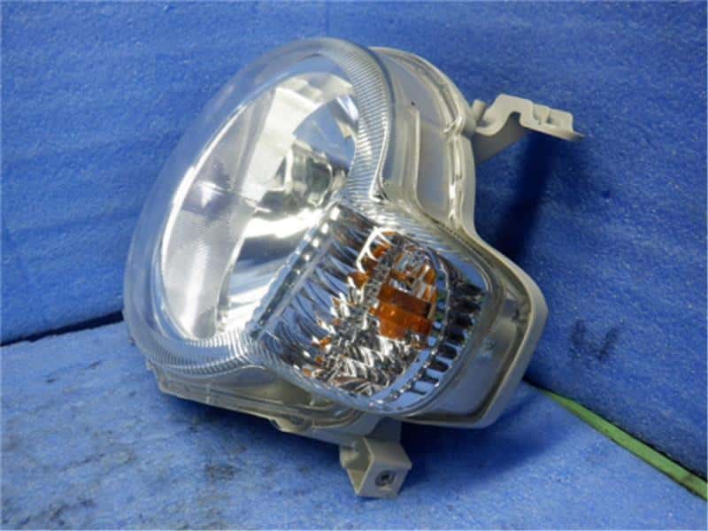 Used]Left Headlight DAIHATSU Mira cocoa 2013 DBA-L675S 81150B2520