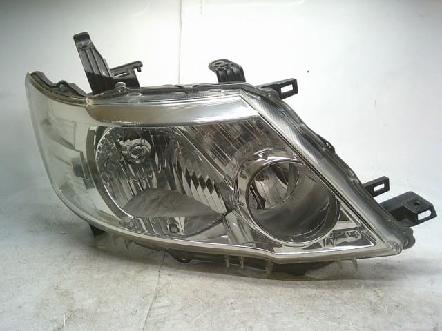 Used]Right Headlight NISSAN Serena 2009 DBA-C25 260101GK1A - BE