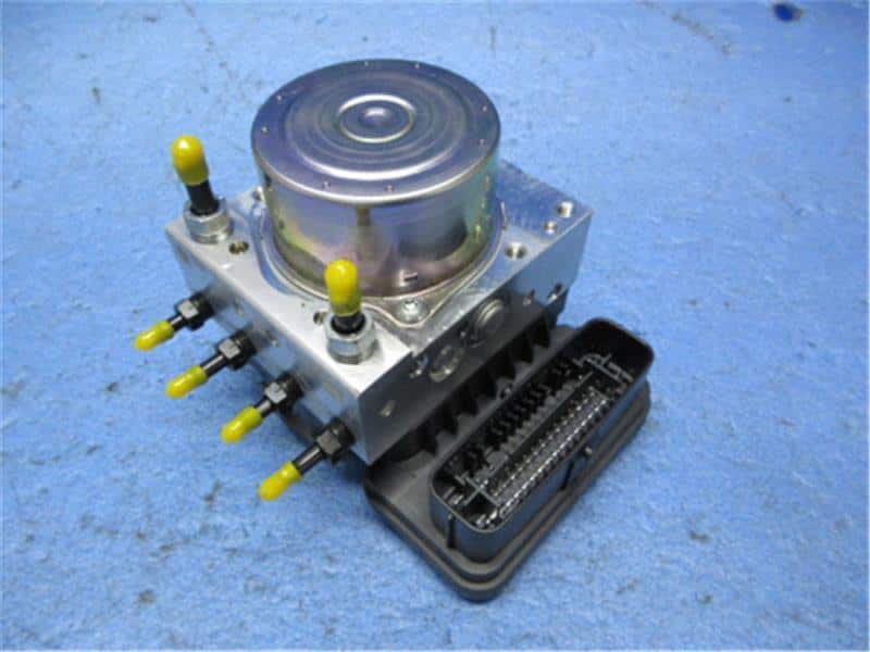 Used]ABS Control Module TOYOTA Prius 2024 6AA-ZVW60 - BE FORWARD