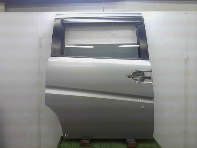 PA126924075_63cc7d.jpg