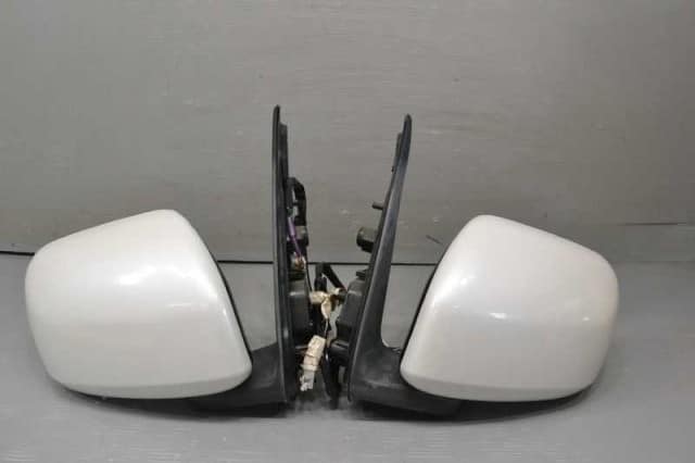 Used]Right Side Mirror DAIHATSU Mira cocoa 2011 DBA-L675S